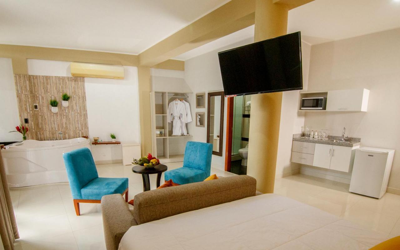 Vuelo 78 Hotel タラポト エクステリア 写真
