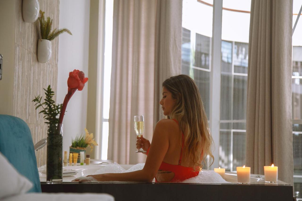 Vuelo 78 Hotel タラポト エクステリア 写真